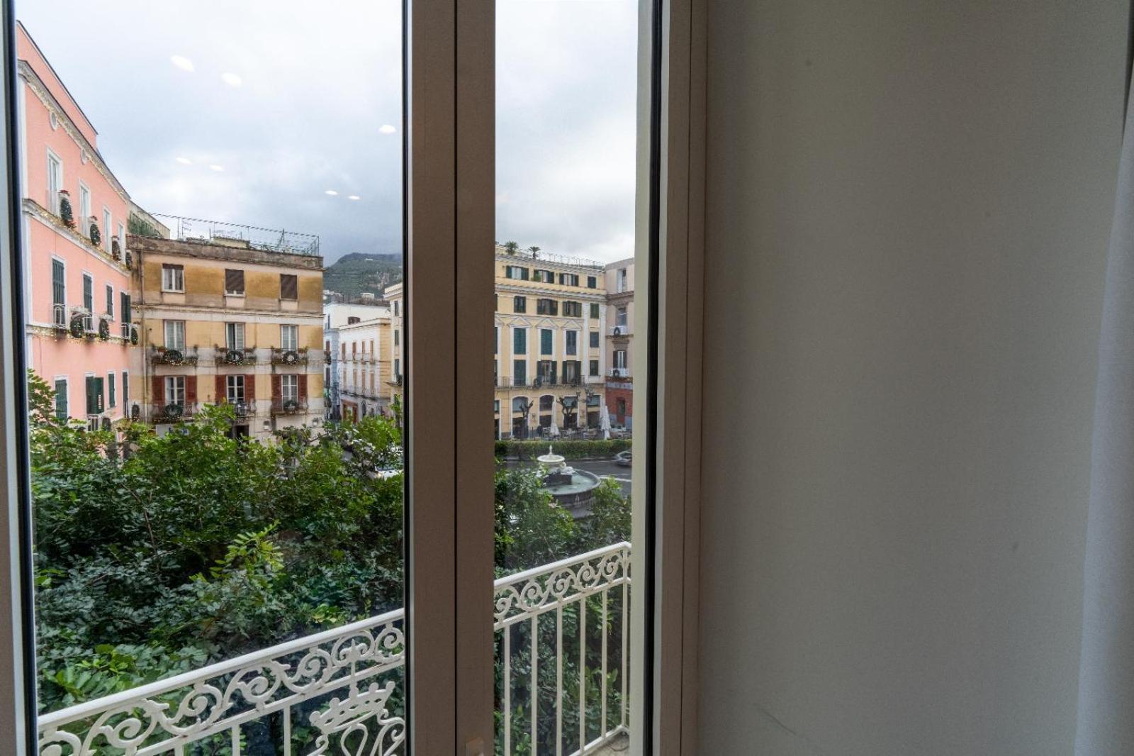 Fran City Suite Vico Equense Eksteriør billede